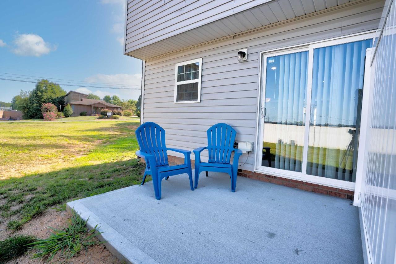 Kannapolis Elegant Townhouse - Pet Friendly Exterior foto
